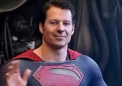 Cîțerman, umilit de Leana Loiș. De ce a plecat premierul din conferința de presă