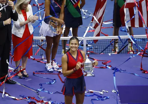 „Emma Răducanu e visul oricărui brand!”. Specialiștii în marketing și publicitate cred că va fi prima sportivă miliardară