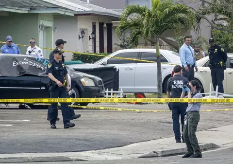 Un fost trăgător de elită a împuşcat mortal patru persoane în Florida, inclusiv un bebeluş de trei luni