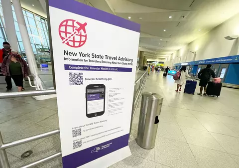 SUA vor ridica restricțiile de călătorie pentru persoanele vaccinate din UK și mare parte a UE