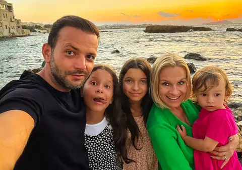 Câți bani plătește Mihai Morar pentru școala fetelor sale. Unde învață gemenele: „Nu există o investiție mai bună decât aceea în educație”