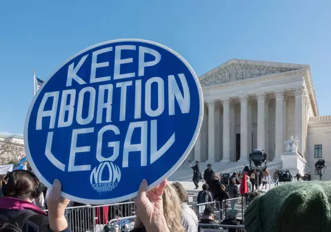 Avortul după șase săptămâni de sarcină, interzis în Texas