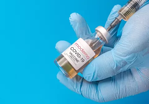 Vaccinul Moderna, mai eficient decât serurile Pfizer și J&J împotriva variantei Delta. Ce protecția oferă acestea