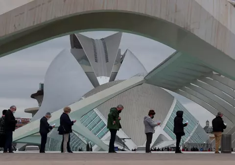 Cum a folosit Valencia Inteligența Artificială pentru a zdrobi coronavirusul