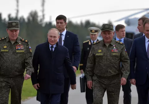 Vladimir Putin: Cursa înarmării între SUA și Rusia este în plin avânt