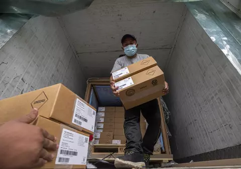 Uniunea Europeană returnează milioane de vaccinuri Johnson & Johnson produse în Africa