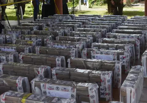 Un submarin care transporta 1,8 tone de cocaină a fost capturat în Columbia