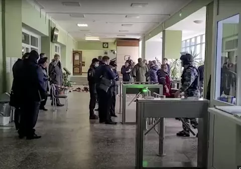 Principalul anchetator al atacului armat de la Universitatea din Perm s-a sinucis