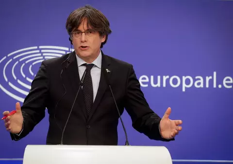 Liderul separatist catalan Carles Puigdemont, arestat la sosirea în Sardinia: „Călătorea ca deputat european”