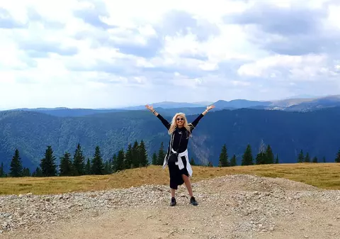 Viața Biancăi Brad după ce s-a vindecat de cancer. Care este dieta ei și cum se menține în formă la 53 de ani. „Ajunsesem la 46 de kilograme”