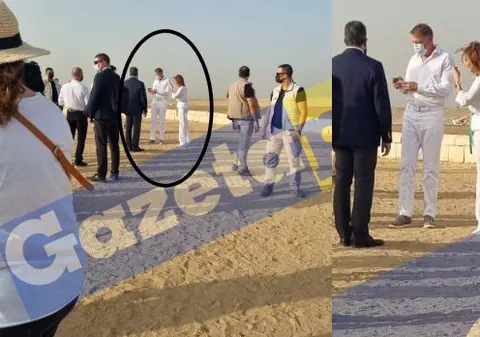 Klaus și Carmen Iohannis, îmbrăcați în alb, în vizită la piramidele din Egipt. „Cel puțin 20 de mașini oficiale au descins la Piramide”