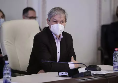 Dacian Cioloș, despre posibilitatea ca Florin Cîțu să fie propus premier: „E o glumă. Să încheiem acest subiect”