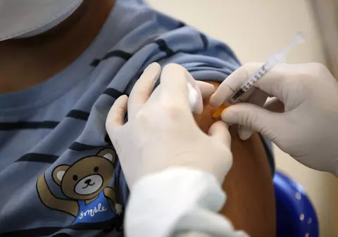 Israelul ar putea începe în noiembrie vaccinarea copiilor între 5 și 11 ani cu serul de la Pfizer