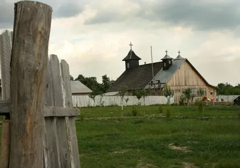 „Zicem de biserică că e medievală, dar dacă ne ducem într-un spital psihiatric din România, nu mai credem că suntem în secolul XXI”