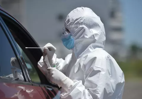 Rata de infectare în București a trecut de 14 cazuri la mia de locuitori