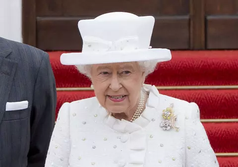 Regina Elisabeta a II-a a refuzat un premiu dedicat persoanelor în vârstă. Cum a motivat