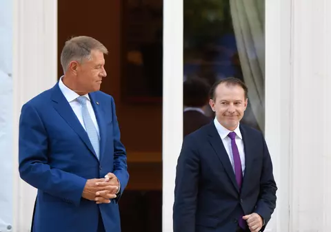 Marșul triumfal al smintelii. Sau ca și cum te-ai aștepta ca Napoleon Iohannis să-l potolească pe Superman Cîțu