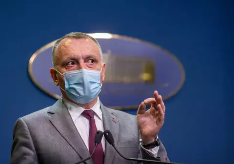 Sorin Cîmpeanu: Predarea se va putea face şi online în facultăți de anul viitor, cu o pondere diferită în funcție de domeniu