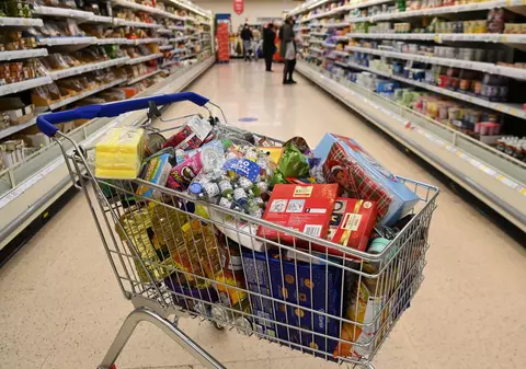 Lidl, Kaufland, Carrefour sau Mega Image pun la bătaie super-reduceri la început de noiembrie. Produsele pe care le poți găsi la ofertă