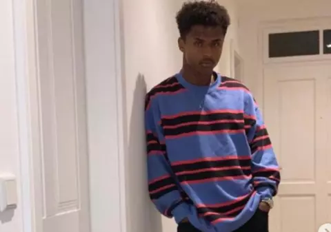 Lecția de viață a unei românce pentru fiul ei german: „Fără fete pe parcursul nopții și nu ai voie la antrenament, dacă nu faci curățenie! ”