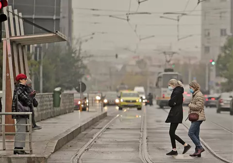 Sondaj despre inconștiența din trafic. Ce reguli încalcă, cel mai frecvent, șoferii și pietonii