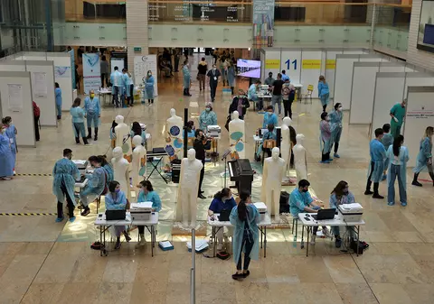 România a depășit pragul de 7 milioane de persoane vaccinate cu schema completă