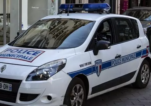 O femeie găsită decapitată, în propria casă, în Franța, la un an de la uciderea profesorului Samuel Paty