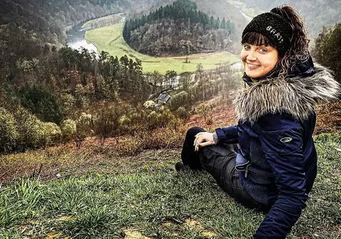 Un deces la 13 zile în lume, din cauza selfie-urilor. Ultima victimă, o belgiancă, a căzut în gol de pe o stâncă