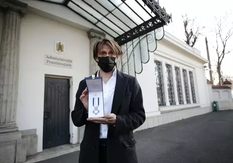 Marius Manole a returnat personal la Cotroceni decorația primită de la președintele Iohannis