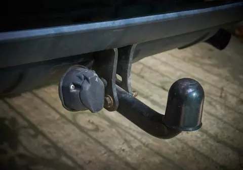 5 SOLUȚII pentru transformarea mașinii într-una multifuncțională