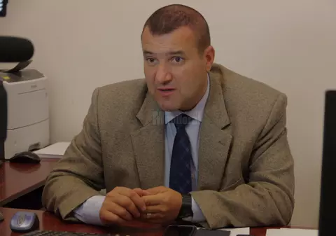 Fostul șef de la Permise Suceava dă în judecată DNA și cere despăgubiri de 500.000 de euro
