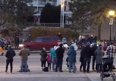 Cine este principalul suspect în cazul tragediei de la parada de Crăciun din SUA