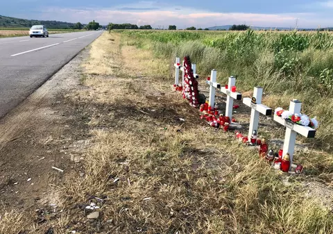 Ziua mondială a comemorării victimelor accidentelor de circulație. Pe șoselele din România are loc cel puțin un accident în fiecare oră