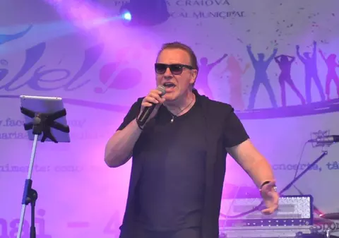 Gabriel Cotabiță a împlinit 66 de ani. Ce declarații a făcut de ziua lui: „O să cânt până nu mai respir”