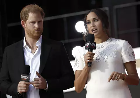 Prințul Harry primea constant reproșuri din partea familiei regale, susține Meghan Markle