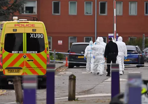 Marea Britanie ridică nivelul de alertă teroristă la ”grav” după explozia din fața spitalului din Liverpool