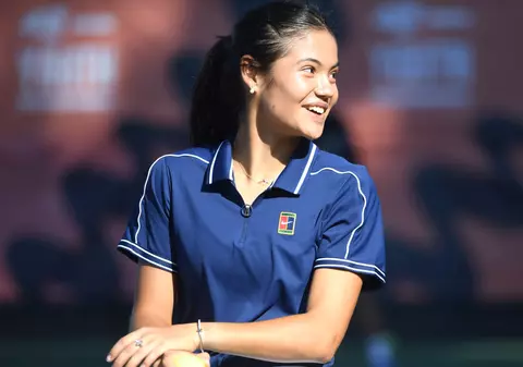 Emma Răducanu, meci demonstrativ cu Gabriela Ruse la Londra