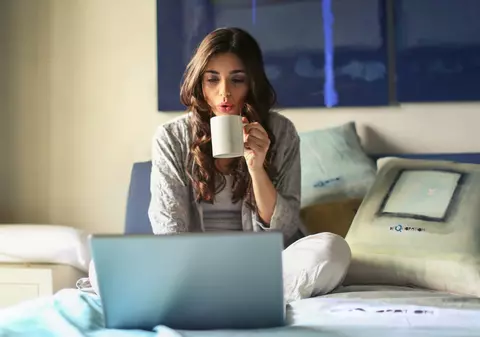 7 sfaturi pentru a lucra eficient de acasă