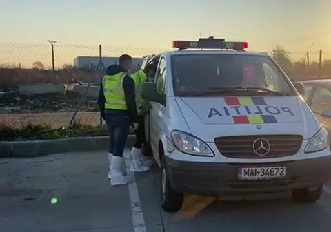 Jaf la o firmă de curierat din Timiș. Hoții au furat aproximativ 40.000 de lei din seif