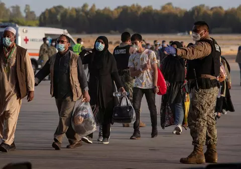 Comisia Europeană: 15 țări din Uniunea Europeană vor primi 40.000 de refugiați afgani