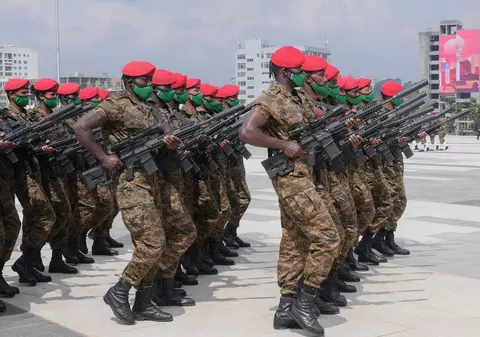 Guvernul din Etiopia acuză forțele rebele că au ucis 100 de tineri