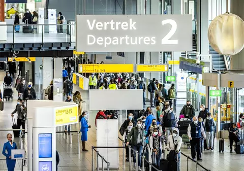 Certificatul de vaccinare va fi valabil în UE doar 9 luni. Motivul din spatele modificării