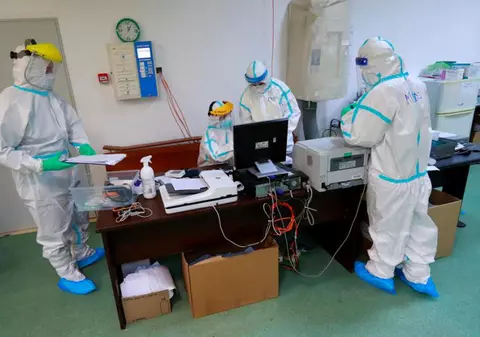 Numărul deceselor asociate COVID-19 a depășit 5 milioane în întreaga lume