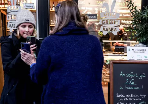 Germania, a doua țară europeană care ia în considerare carantinarea nevaccinaților, după Austria