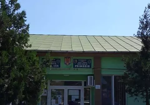 Primar din Prahova condamnat cu suspendare pentru agresarea unui polițist local. Ce spune edilul din Podenii Noi