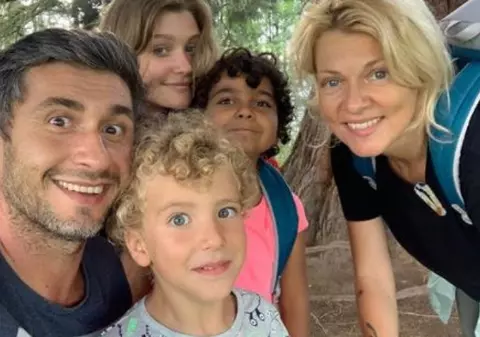 Dragoș Bucur, mărturisiri despre fiica adoptată. Roxana are 9 ani: „Este un copil care trece încă prin transformările pe care destinul i le-a pus în față”