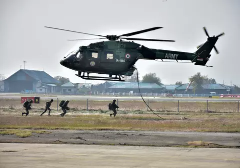 Violența a escaladat în India, după ce armata a ucis din greșeală 14 civili