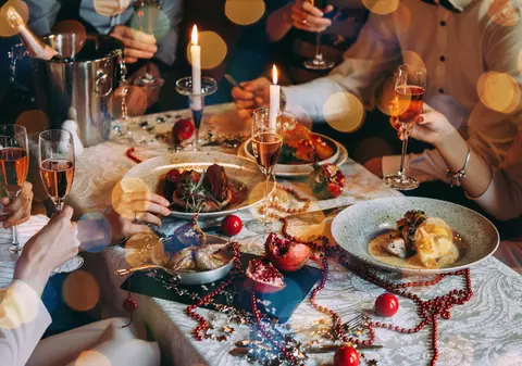 Meniu de Revelion. Ce să pui pe masă în noaptea dintre ani