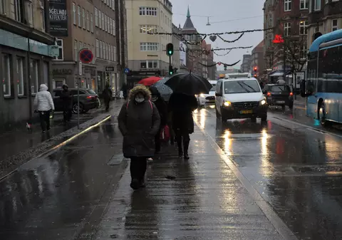 Noi restricții în Danemarca, înainte de Crăciun, pe fondul răspândirii rapide a variantei Omicron