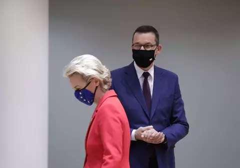 De ce a rămas Polonia momentan fără miliardele din PNRR și ce legătură are asta cu Al Doilea Război Mondial